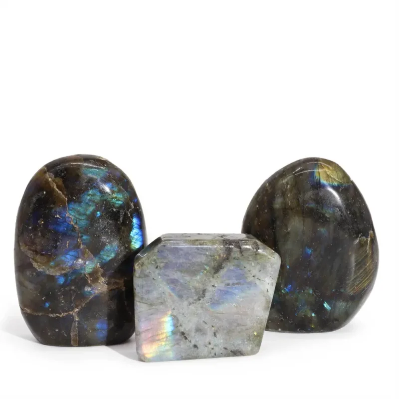 Labradoritsten fra Madagaskar - Grav (ca. 80-168g 40-60mm)