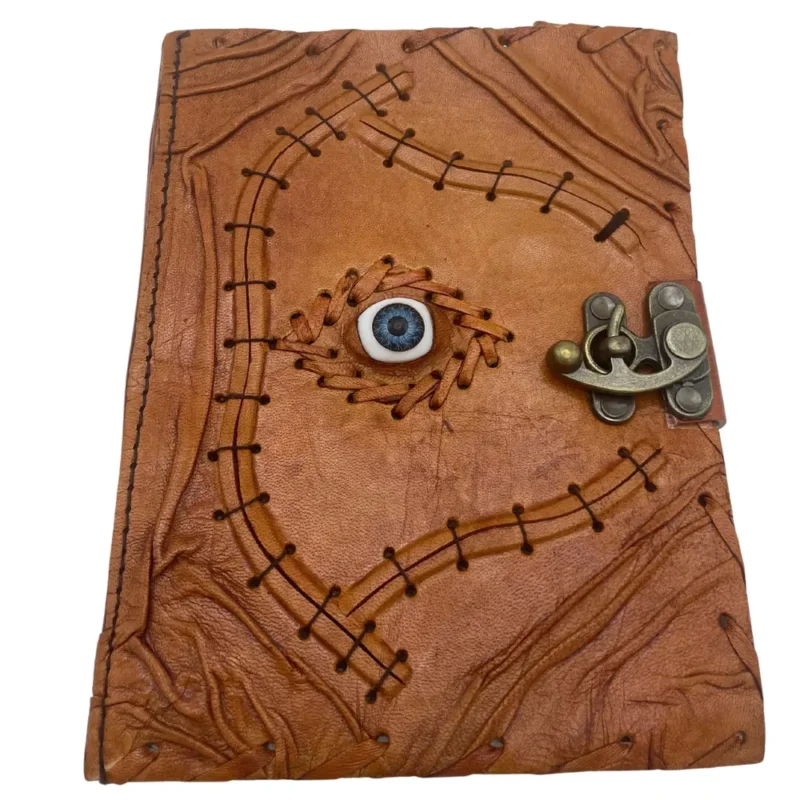 Lysebrun Evil Eye Notesbog med slidte kanter